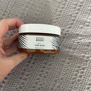 Bondi Boost miracle hair mask